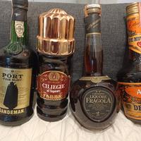 VARIE BOTTIGLIE DI LIQUORE DA COLLEZIONE