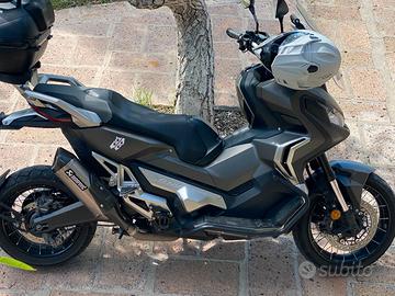 Honda XADV750