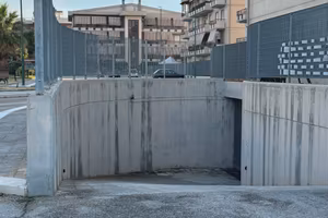 Garage/Box auto zona macchia Gialla