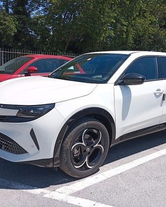 Alfa Romeo Junior 1.2 145 CV Hybrid eDCT6 Sprint