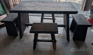 Set Tavolo in Legno Massiccio Rustico + 4 Sgabelli