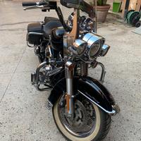 Harley-Davidson Touring Road King - 2013