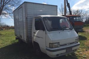 Nissan Trade
