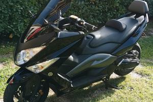 Yamaha TMax 2011