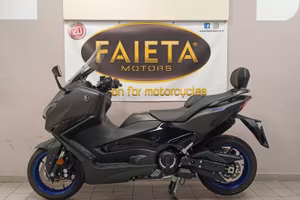 Yamaha T-Max 560 - 2025