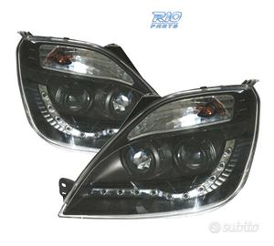 FARI FORD FIESTA 02-05 LUCE DIURNA SFONDO NERO