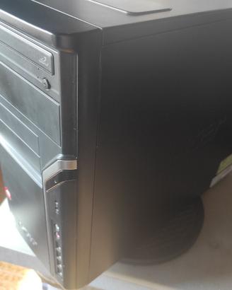 Computer fisso ricondizionato WIndows 11 PC