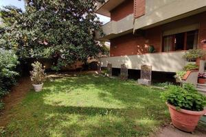 Appartamento di 135 m² con 4 locali a Massa