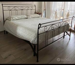 Testiera letto matrimoniale