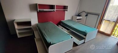 CAMERA RAGAZZI 2 LETTI COMPLETI CON CASSETTI