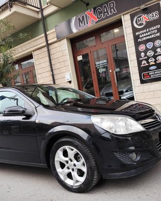 Opel Astra 1.7 CDTI 110CV COSMO BERLINA