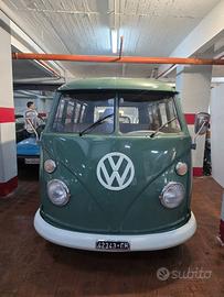Volkswagen 23/B - T1 Bully