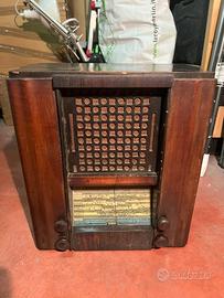 Radio valvolare da collezione