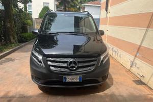 Vito 2.2 116 CDI Compact, 4x4 automatico, 6 posti.