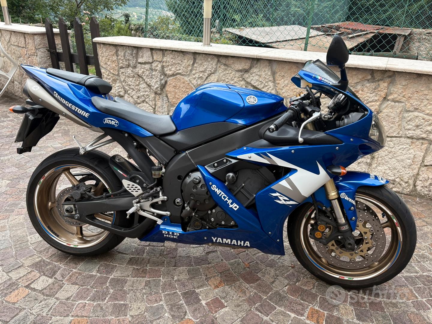 R1 2004 R Usate Santander Carene R1 2004 Usate YAMAHA YZ-F R1