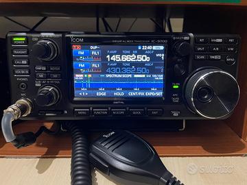 ICOM IC9700 cambio con ACOM 1010