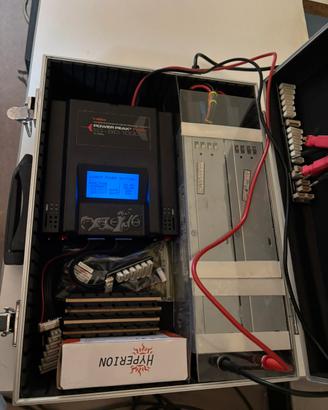 Carica batterie modellismo robbe con alimentatore