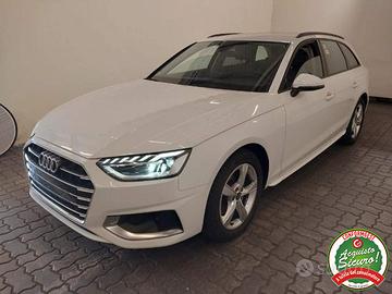 AUDI A4 Avant 35 TFSI S tronic Business Advanced