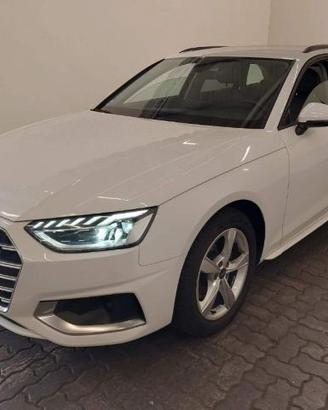 AUDI A4 Avant 35 TFSI S tronic Business Advanced