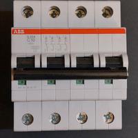 Magnetotermico 4P ABB S 204 C10 6kA