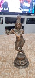 divinità indù Krishna in bronzo primi 900