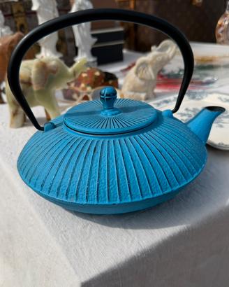 Teiera stile giapponese in ghisa