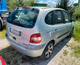 Renault Scenic 1.9 dci