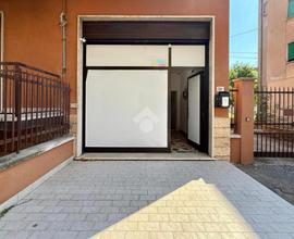 NEGOZIO A VERONA
