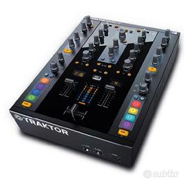 Native Instrument Traktor Z2