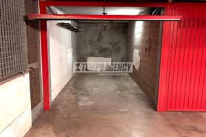 Box a Milano Via Privata Andrea Pellizzone