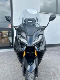 Yamaha TMAX 560 TECH MAX 2023