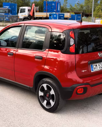 Fiat Panda Cross Hybrid neopatentati