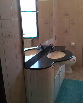 Mobile bagno completo con lavabo integrato