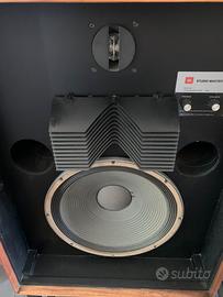JBL L-200