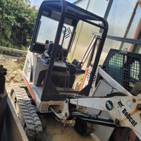 Escavatore carro variabile 322 bobcat 533 gommato