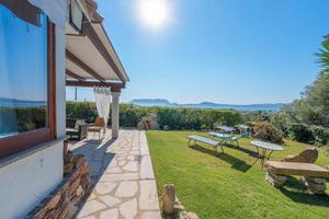 Casa singola con giardino a 700 metri dal mare