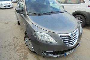Lancia Ypsilon 1.2 69 CV 5 porte S&S Gold
