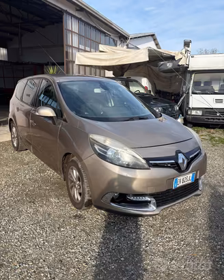 Renault mega e scenic 7 posti