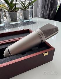Neumann U87
