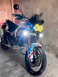 Ducati Desert X 2022