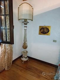 lampada da terra