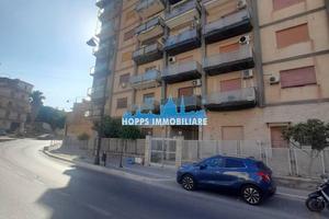 4 VANI: FICARAZZI, IN CORSO UMBERTO, proponiamo un