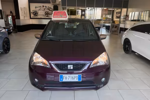 Seat Mii 1.0 5 porte by Cosmopolitan - Nessun vinc