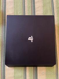 Playstation 4 pro + controller + giochi
