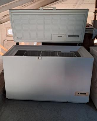 Frigo a pozzetto