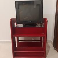 TV con mobiletto 