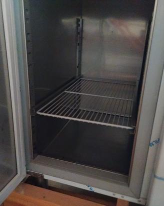 TAVOLO REFRIGERATO