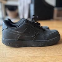 Scarpe da ginnastica nere da uomo Nike