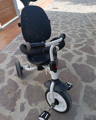 Triciclo passeggino