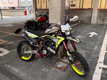 Fantic xmf125 competition